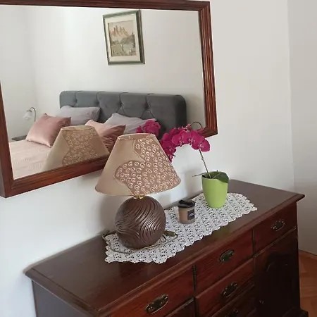 Lina At The Appartement